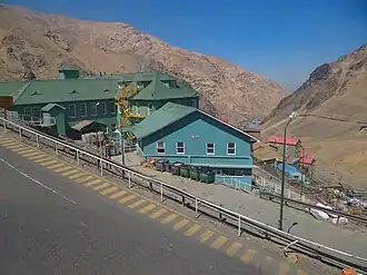 Szpital w Sewell (2015)