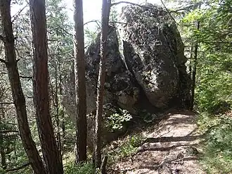 Jeden ze szczytowych głazów