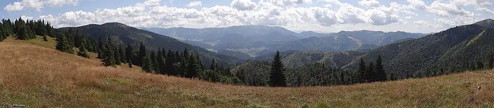 Widok z grzbietu Skalnej Alpy