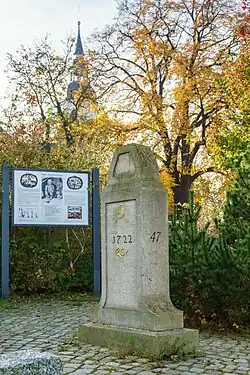 Kamień ćwierćmilowy w Skassa