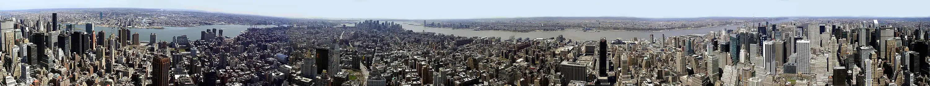 360° panorama of New York City from Empire State Building in spring 2005