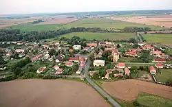 Smilovice, Luštěnická kotlina