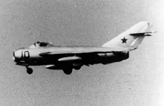 MiG-17 w locie