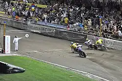 Tarczka "3" - do mety pozostały trzy okrążenia