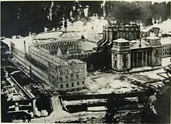 Klasztor zniszczony po pożarze w 1874