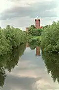 Widok zamku od strony koryta rzeki Wdy
