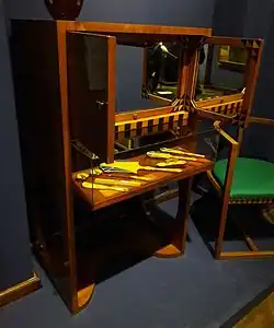 Toaletka z kompletu sypialnego, 1909, Muzeum Narodowe w Warszawie