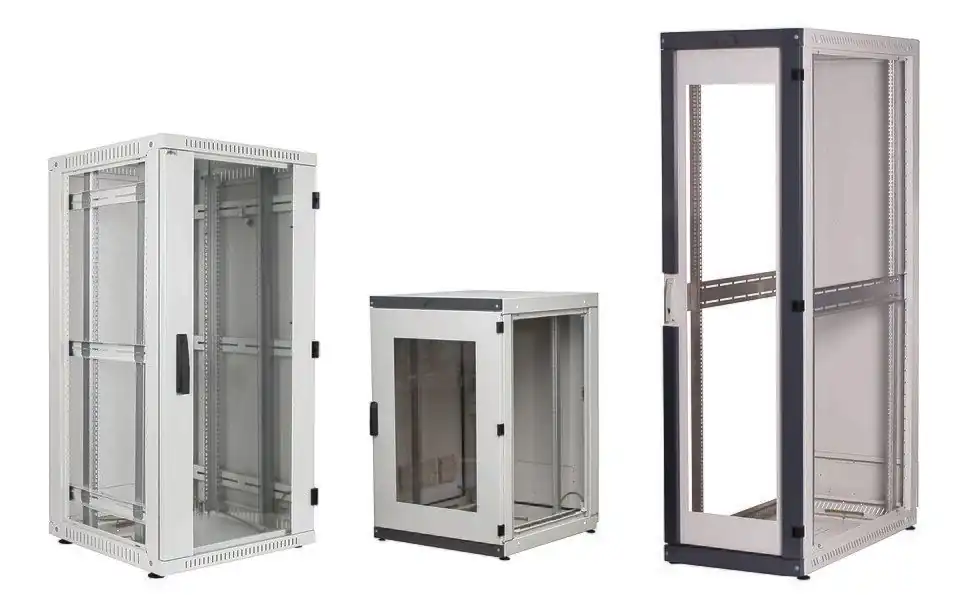 Szafy serwerowe 19″ w różnych rozmiarach