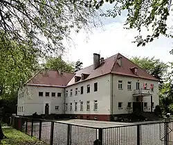 Szkoła przy ul Skalistej (dawne kasyno)