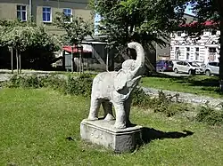 Pomnik słonia na Warszewie (1934)