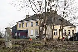 Były budynek Szkoły Podstawowej