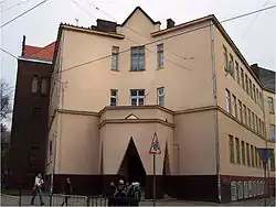 Liceum nr 10 im. św. Marii Magdaleny(ul. Czuprynki 1)