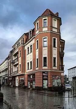 Narożnik kamienicy z pseudowieżyczką (2023)