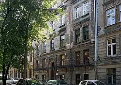 Zabytkowa kamienicaul. Zyblikiewicza 11.