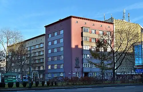 Al. Krasińskiego 5.Modernistyczna kamienica.
