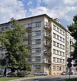 ul. Lenartowicza 15Modernistyczna kamienica
