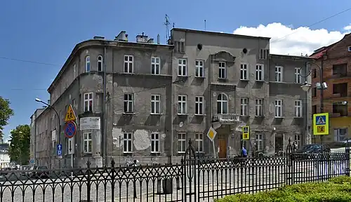 ul. Parkowa 1Kamienica czynszowa