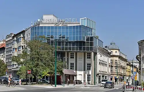 ul. Zwierzyniecka 29Kamienica, obecnie hotel (1871)