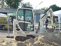 Minikoparka Terex TC16