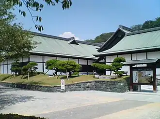 Muzeum Zamku Tokushima (zamek nie istnieje, pozostały ruiny)