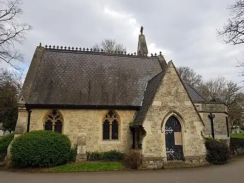 Jedna z kaplic cmentarnych