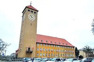 Widok ogólny z wieżą