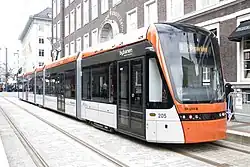 Tramwaj typu Variotram nr boczny 205 w Bergen