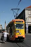 Tramwaj linii 46 na ul. Legionów w Łodzi (2007)