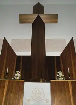 Ołtarz w kościele ewangelickim