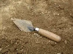 używana w archeologii