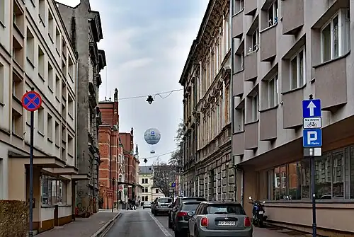 Widok ze wschodu, z ul. Gazowej.