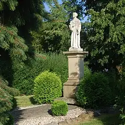 Szkoła podstawowa i gimnazjum-patron św. Jan Kanty