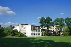 Zespół Szkół-Szkoła Dolna