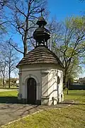 Kaplica w parku