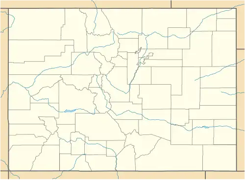 Mapa konturowa Kolorado, blisko centrum u góry znajduje się punkt z opisem „Denver”