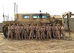 Porównanie wielkości wozu w stosunku do żołnierzy