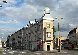 Skrzyżowanie z ul. Dolina