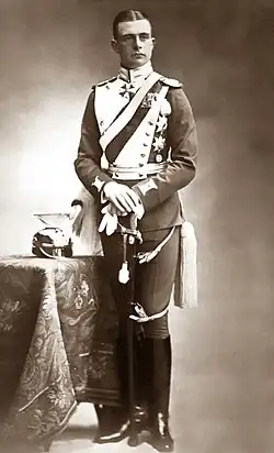 w mundurze 1. Pułku Ułanów