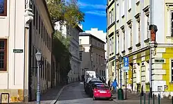 Widok od skrzyżowania z ul. Sienną na północ