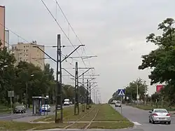 Widok ze skrzyżowania z ulicami Cienistą i Bulwarową na południowy zachód (2014)