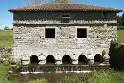 Zabytkowy most (2016)