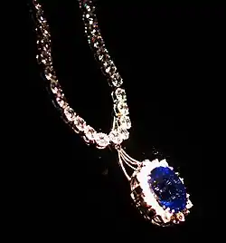 Naszyjnik z szafirem