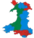 Wyniki wyborów parlamentarnych w 2017 roku w Walii (przed brexitem), kolorem czerwonym zaznaczono jednomandatowe okręgi wyborcze, w których zwyciężyła Partia Pracy, niebieskim – Partia Konserwatywna, a zielonym – Plaid Cymru