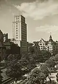 Prudential i plac Napoleona około 1935