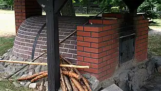 Współczesny piec wolnostojący