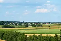 Wola Okrzejska widziana ze szczytu kopca