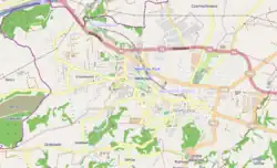 Mapa konturowa Wieliczki, blisko centrum na dole znajduje się punkt z opisem „Kopalnia soli w Wieliczce”