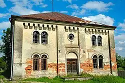 Ściana frontowa (stan przed remontem)