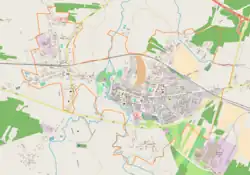 Mapa konturowa Wieruszowa, blisko centrum na prawo u góry znajduje się punkt z opisem „Wieruszów Miasto”