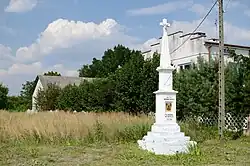 Kapliczka z 1905 roku we wsi Wierzba